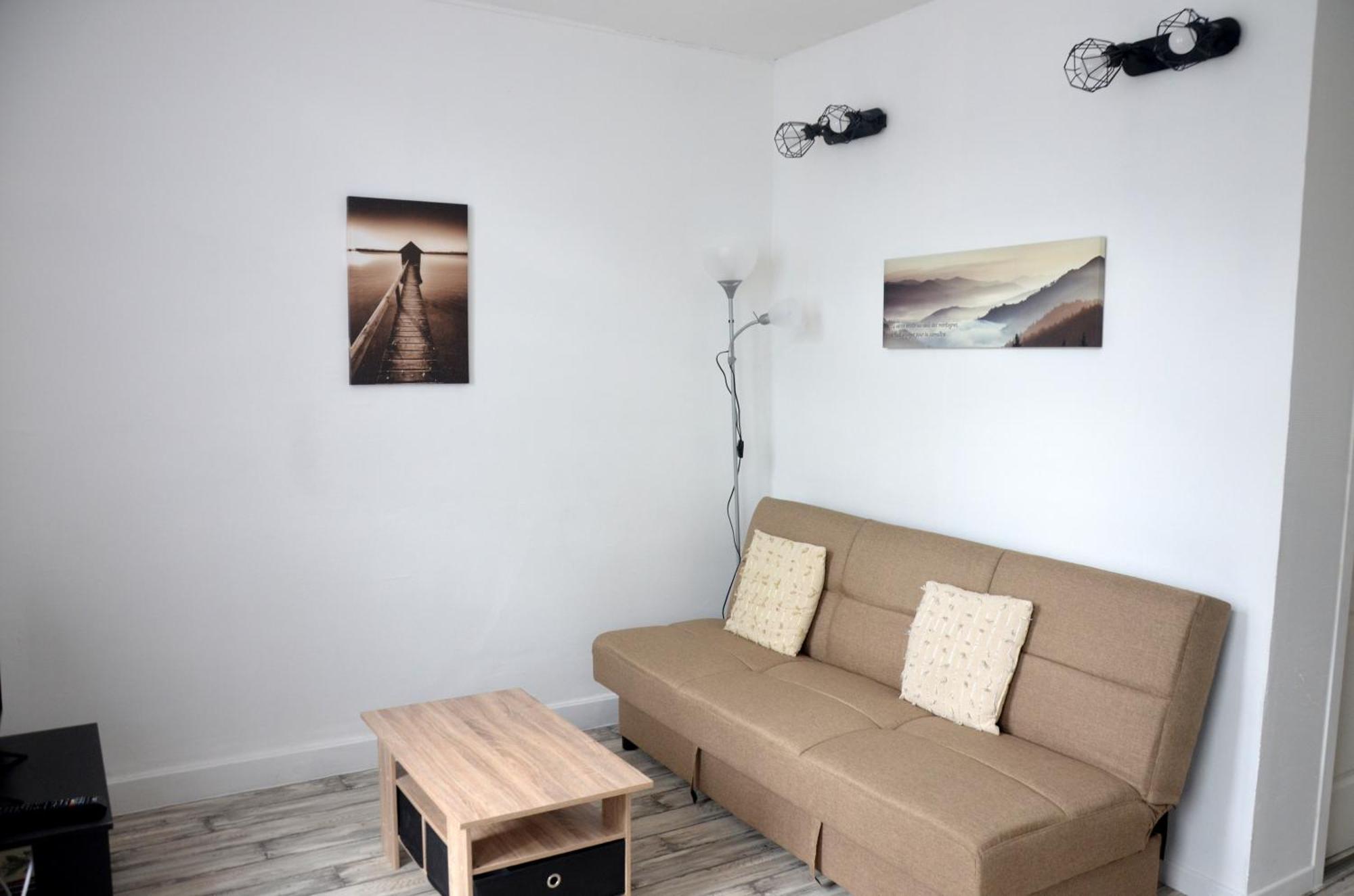 Studio "Au Bord De L'Eau" 2 Chambon-sur-Voueize Bagian luar foto
